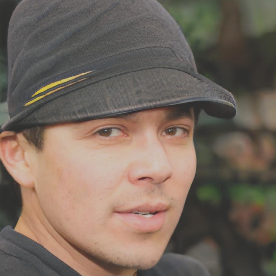 Portrait professionnel de Luc Desjardins